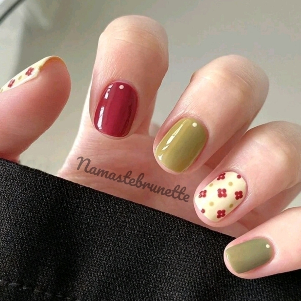 2/$16 Floral Press On Nails